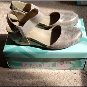 Cute gold wedge heels